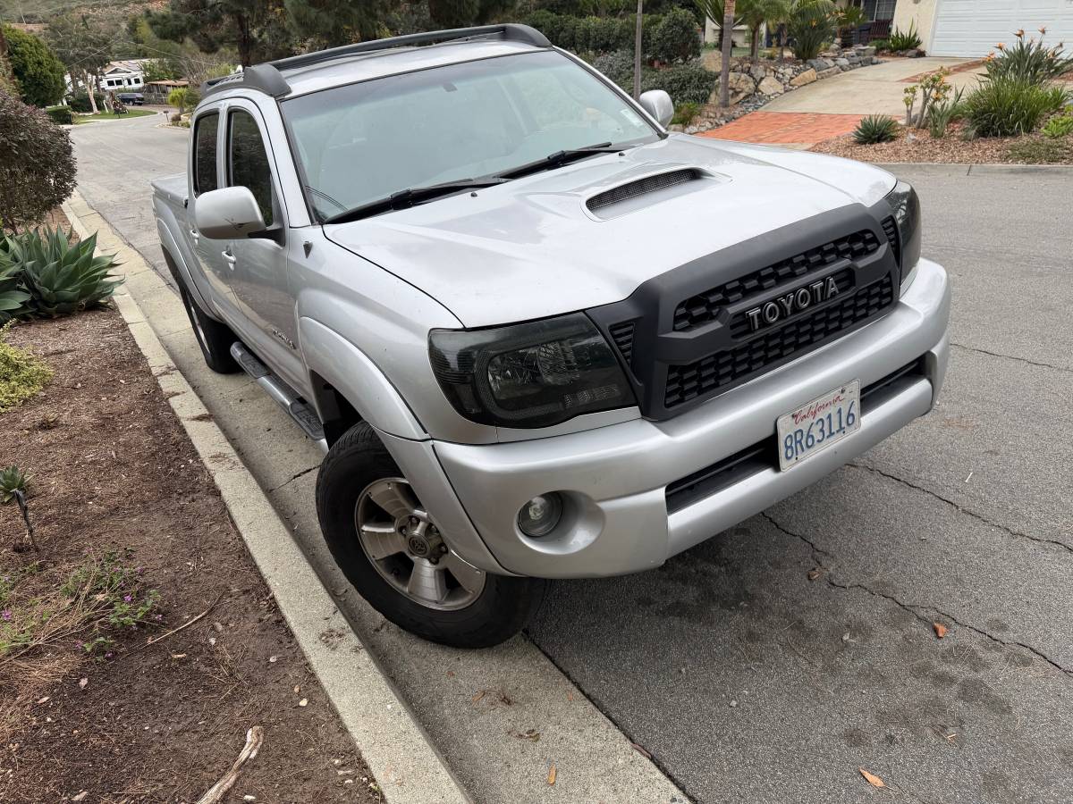 2008 Toyota Tacoma Pre runner TRD