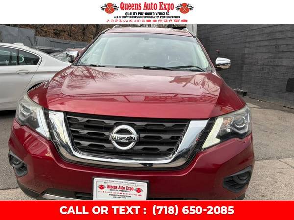 Wow! A 2017 Nissan Pathfinder with 67,893 Miles-long island - $11,995 (Woodside)63654722024065120