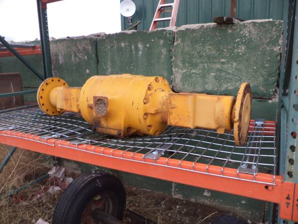 john deere 710 backhoe        REAR END 1