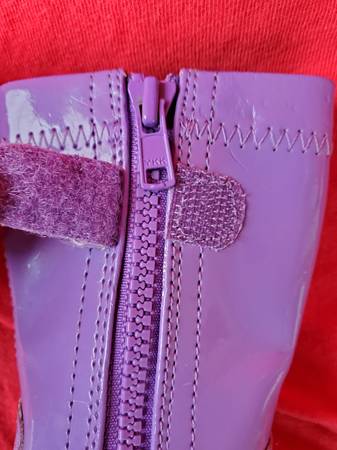 Botas moradas para bebé de The Children’s Place, talla 1M, American Girl - $5 (Tacoma)63471422015619124