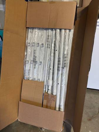 New Twin Bed Frame. White 1