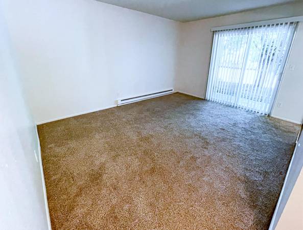 $1,200 / 1br - 1 FREE MONTH + $500 OFF! 1B with On-Site Laundry, Quick Freeway Access (Wilkes-East)63615726534145124