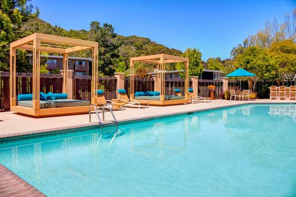 $2,991 / 1br - 600ft2 - Ceiling Fans, Bike Repair Stations, Hillside Views (belmont)63668044633091123