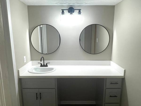 $1,387 / 1br - 721ft2 - 🔥Sleek & Sophisticated🔥 (Metairie) (Metairie)63792268608131123