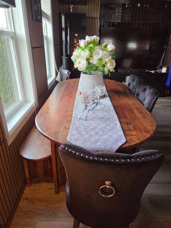Solid wood table with bench 1