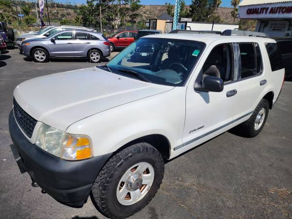 2005 Ford Explorer XLS 4WD (79 mil millas) - $7.995 (Mission Valley - Prime Auto Imports)63440420376195121