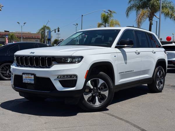 2023 Jeep Grand Cherokee Call Now for Financing, SKU:26560 Jeep Grand - $27,599 (San Diego Auto Finders)63470062021633121