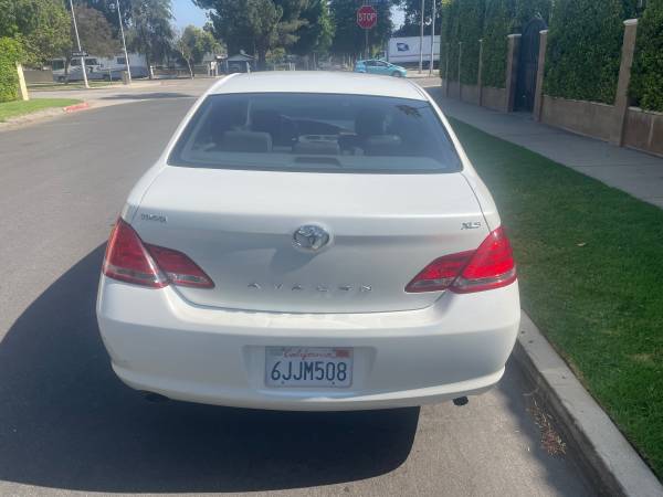 2007 Toyota Avalon - $7,900 (Sherman oaks)63615999989507124