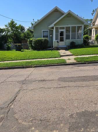 $1,150 / 2br - 875ft2 - 1308 28th St. 2Br/appliances (Sioux City, Ia N'sd.)63846412116097120