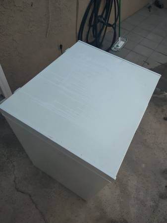 Magic Chef Freezer for sale !!!! 1