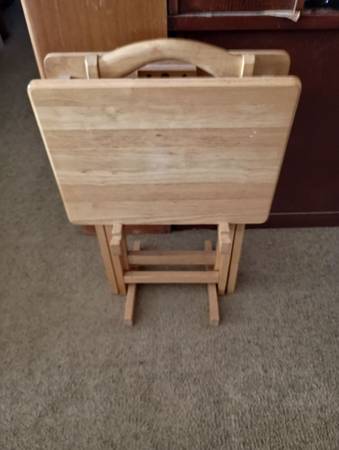 2 Folding Tray Table Set With Storage Stand 1