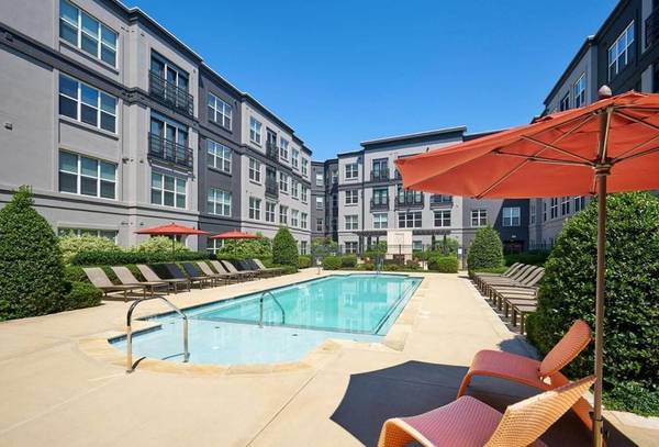 $1,896 / 1br - 830ft2 - Private garages, 24-hour fitness, Great pool (college park, UMD)63843417073027122