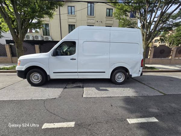 2016 NISSAN NV2500 VAN - $10,200 (Brooklyn)63654711910785123