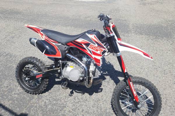 SSR 125TR de 4 tiempos - $1.050 (los gatos)63471320877825120