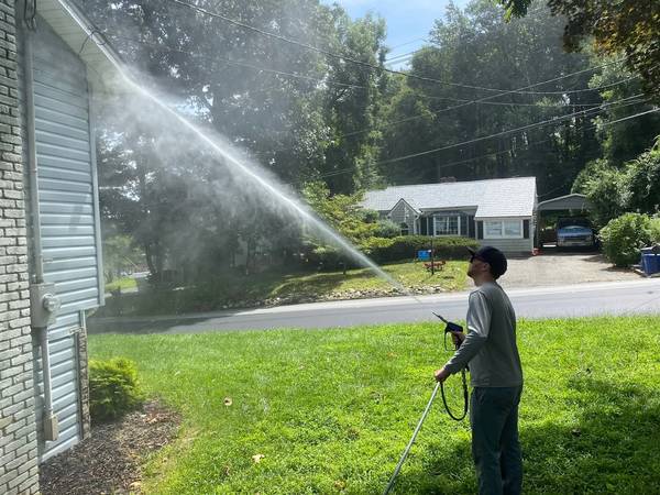 Door-to-Door Sales Rep – 10% Commission | Pressure Washing Services 1