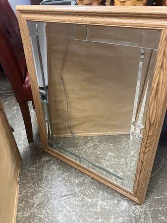 Beveled Mirror 65481 1