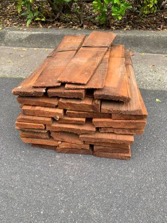 Cedar roofing shingles 1
