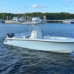 28' Contender 1