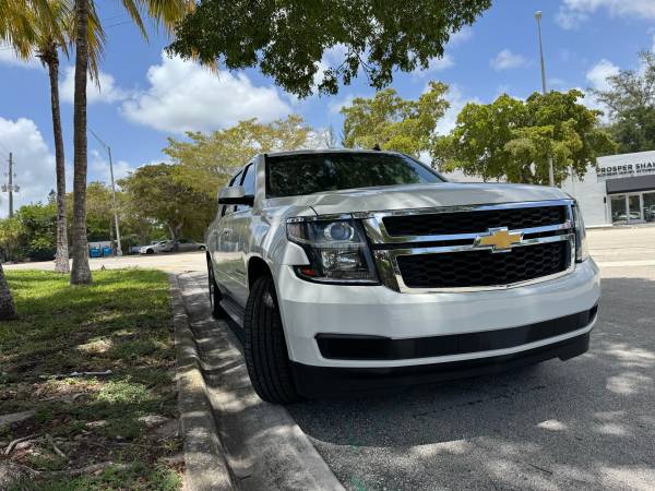 2015 Chevrolet Suburban LT - $2,000 (pago inicial)63479420964867122