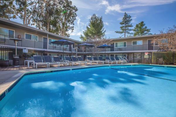 $2,320 / 1hab - 750ft2 - Persianas Verticales, en Lafayette CA, 1/hab (lafayette / orinda / moraga)64000751695874120
