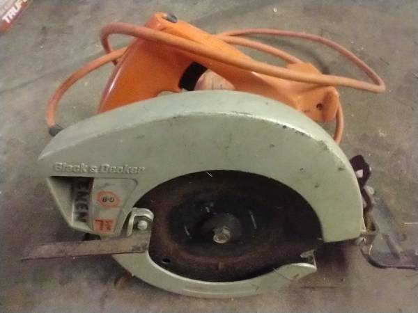 Black and Decker Circular Saw - $28 (Wayland)63470643183617120
