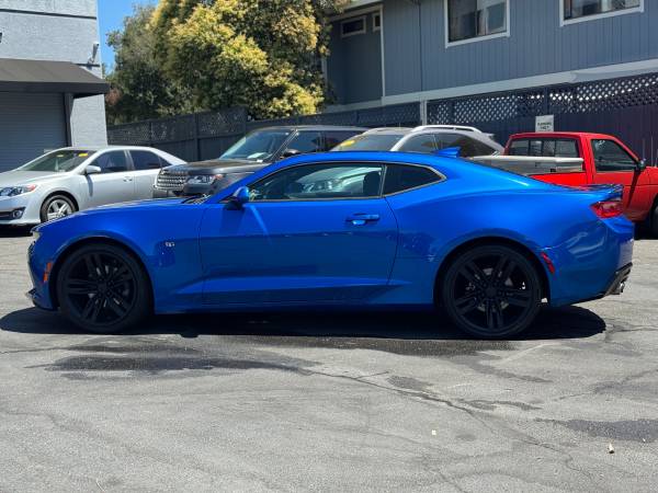 2016 Chevrolet Camaro 1LT RS COUPE - $16,995 (sonoma)63478517748355124