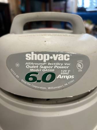 Wet/dry small ShopVac 1
