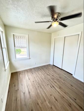 $1,300 / 2br - Rent includes Electric/Gas/Water/Trash/Sewer 2 bed 1 bath Apartment (Nederland)64036373260803124