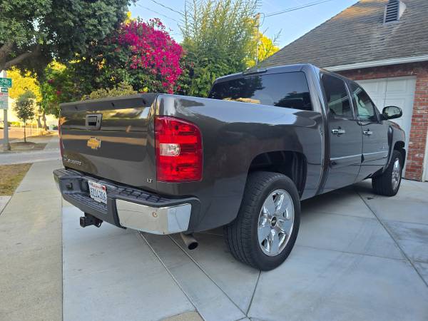 2010 Chevrolet Silverado 1500 LT **1 Dueño, Súper Limpio** - $15,500 (Hollywood)63623879393027123