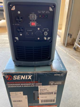 SENIX 1000W Inverter Generator  Brand New in Box 1