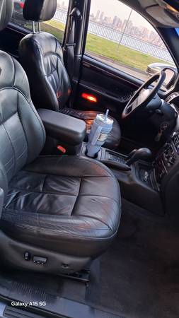 2002 Jeep Grand Cherokee limited solo 58,000 millas originales 8 4.7 tracción - $6,800 (Seattle Alki)63624377087363123