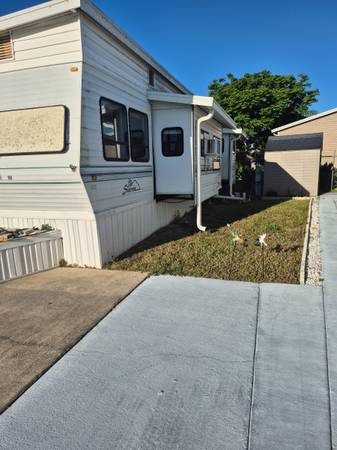 $12,500 / 1br - Affordable 1 bed, 1 bath, Park Model (Frostproof)64149648627329121