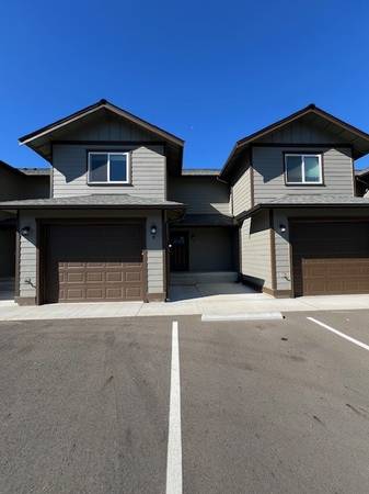 $2,150 / 3br - 1300ft2 - Newer Construction, 3 Bed/2.5 Bath Townhouse, Available Now! (Everson)63920959737475120