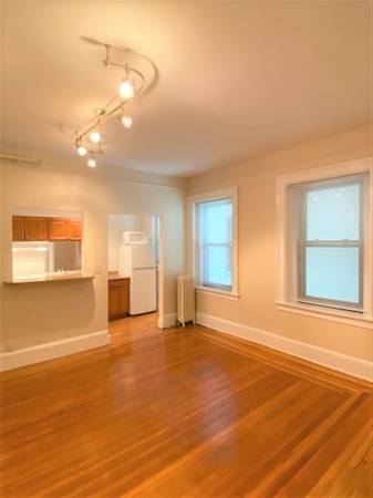 $2,585 / 1br - Heat & Hot Water Included ** Updated K&B ** Laundry ** Elevator (Cambridge \ Central Sq. \ Harvard Sq.)63797254119681120