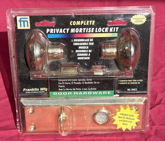 Door knob privacy lock kit for Mortis doors 1