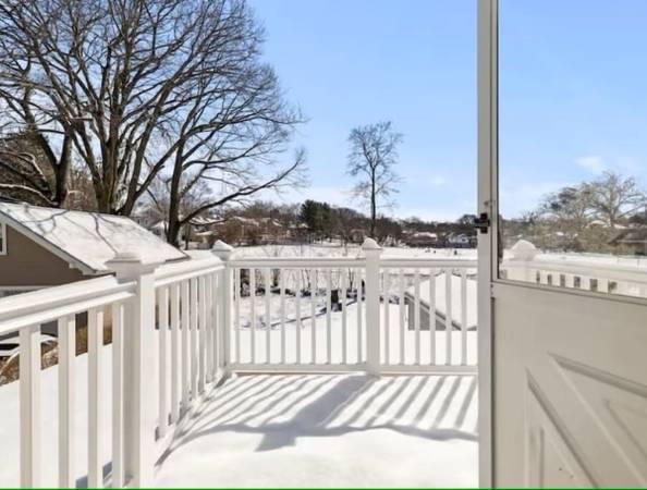 $3,100 / 4br - 4BR SF-House near Alewife, Harvard, MIT, Tufts - Parking! (Arlington Heights)63856338150659123