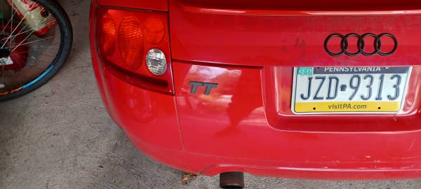 Audi TT 2004 - $5,500 (export)63654695237507122