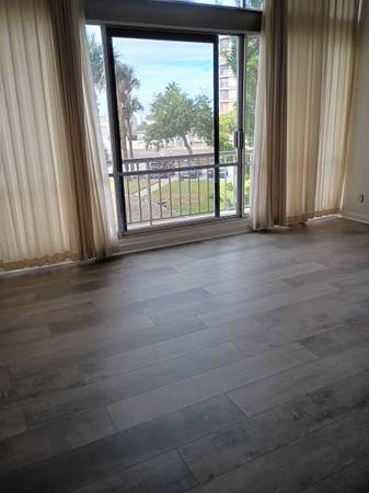 $1,995 / 2br - 1252ft2 - Ocean Drive Views (Corpus Christi)64036539593473121