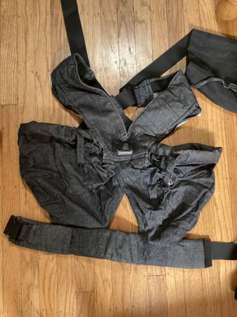 Twin Carrier-Mini-Monkey 1