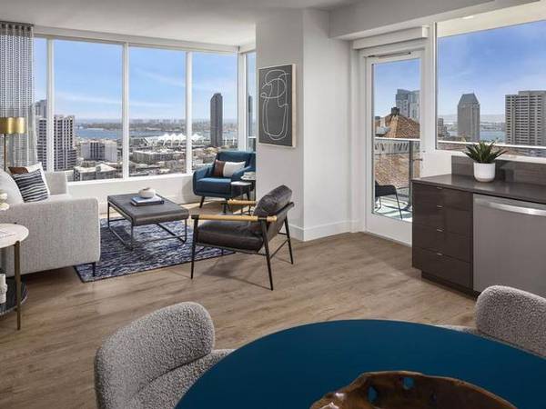 $4,387 / 1br - 699ft2 - Spin Room with Virtual Training, Dedicated Pet Retreat, Lux Everywhere (Downtown San Diego)63657226439427123