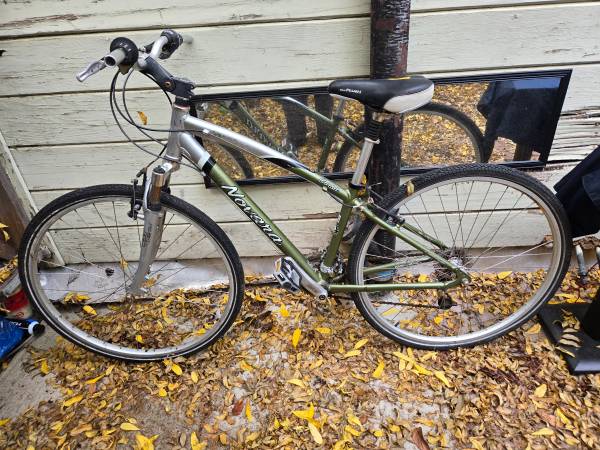 Novara Corsa hybrid medium frame aluminum 1