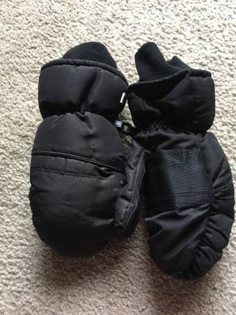 Hot Paws Mittens - Size Kids L/XL or 8-12 Years 1