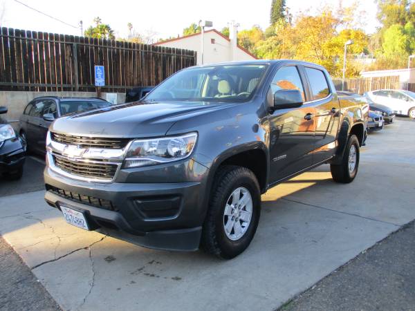 2017 Chevrolet Colorado Clean TITLE/CARFAX  4x2 Crew Cab 5 ft. SB - $16,499 (Spring Valley)63470060559619123