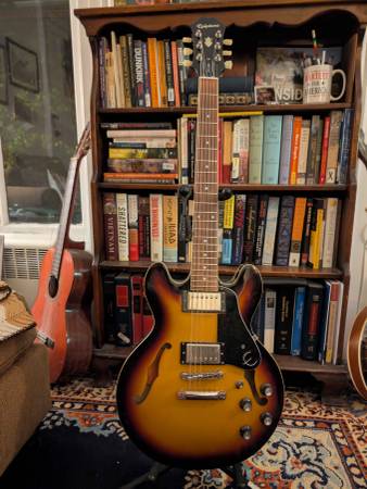 【レア】Epiphone ES-339【中古】 Epiphone ES-339 Cherry 2019年製 買取りました。デジマートにて