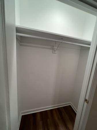 $1,700 / 1br - Private basement with private entrance for rent (Springfield, VA)64040025358593124