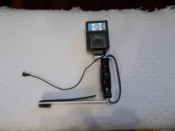 Vivitar flash unit 1