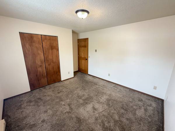 $895 / 2br - 760ft2 - 📍 Apartamento de 2 dormitorios listo para mudarse - 4615 Fairfax St. #6 – Eau Claire, WI (Eau Claire, WI)63845958802433124