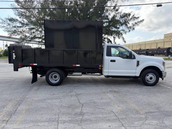 2018 Ford F350 SD DRW - Photo 10