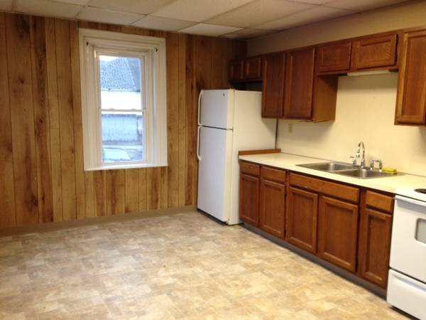 $1,350 / 2br - Apt for Rent Slatington Section 8 Accepted (Slatington)64010162773121121