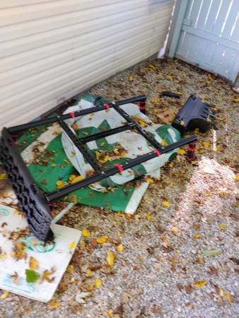 Goes on to of a truck/ scrap 1